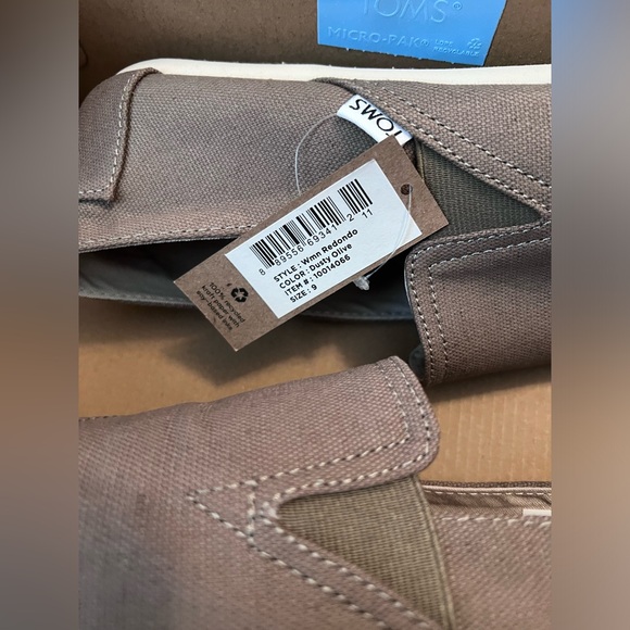 NWT TOMS Dusty Olive Women’s Redondo Shoe - Picture 5 of 6